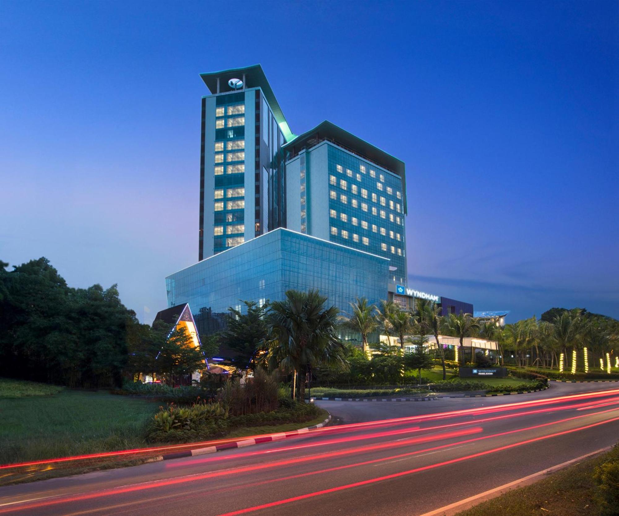 Wyndham Panbil Batam Ξενοδοχείο Εξωτερικό φωτογραφία